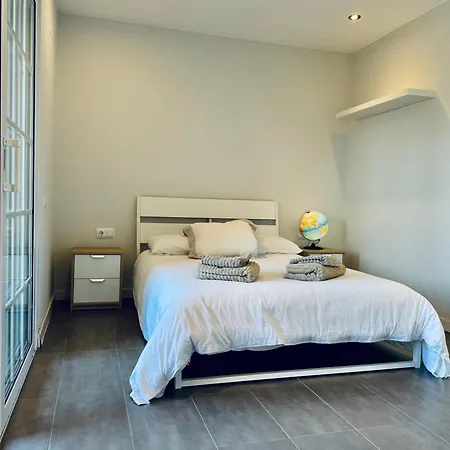 Hauzify I Casa Sa Calma Feriehus *