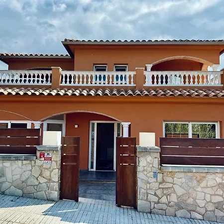 Feriehus Hauzify I Casa Sa Calma