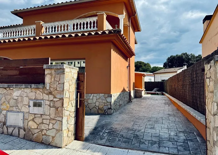 Feriehus Hauzify I Casa Sa Calma Platja d'Aro